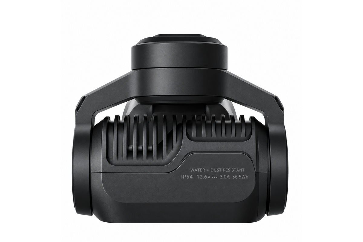 Insta360 Luna Ultra Creator Bundle (Cosmic Black) image 3