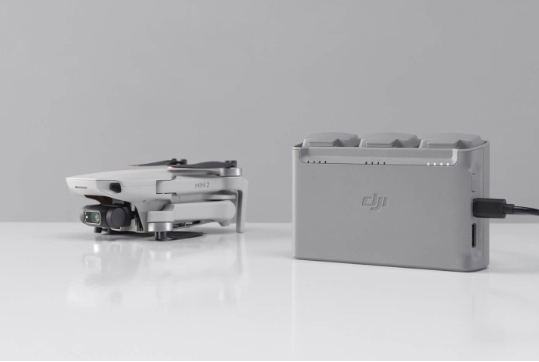 charge multiple batteries with Two Way Charging Hub
